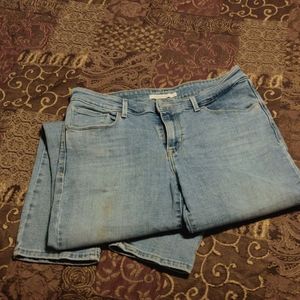 Levi's Mid-Rise Skinny Jeans